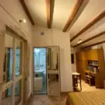 carrubo mirth ensuite